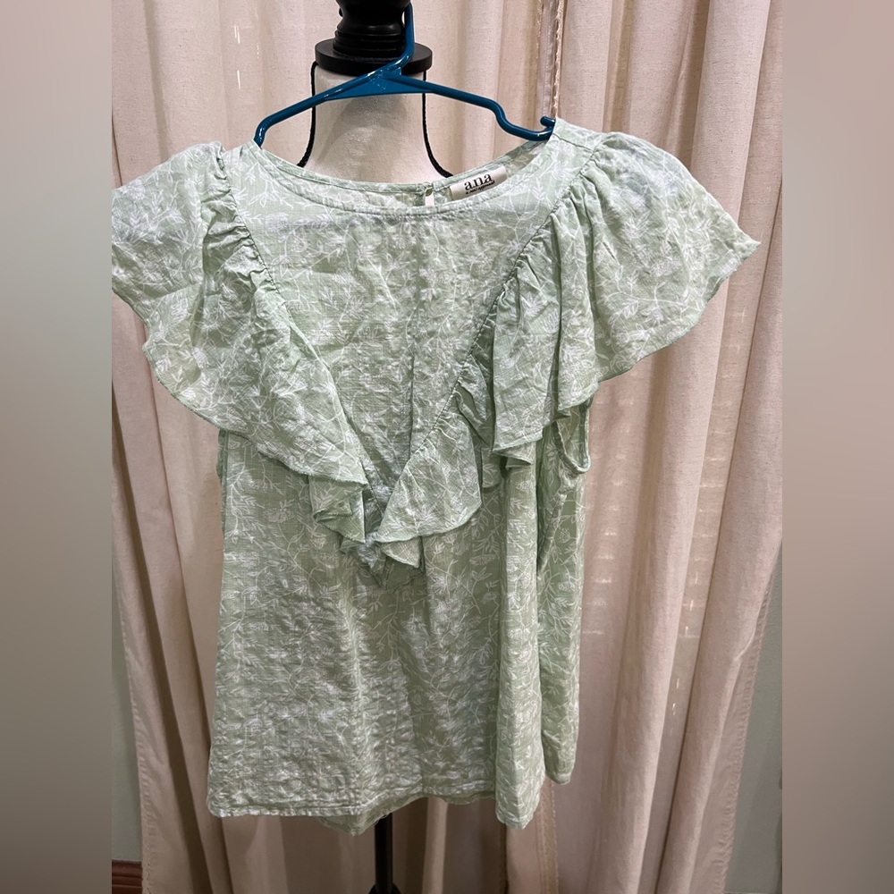 BUNDLE Ana Green Floral Blouse & Liz Claiborne pink blouse - Picture 4 of 7